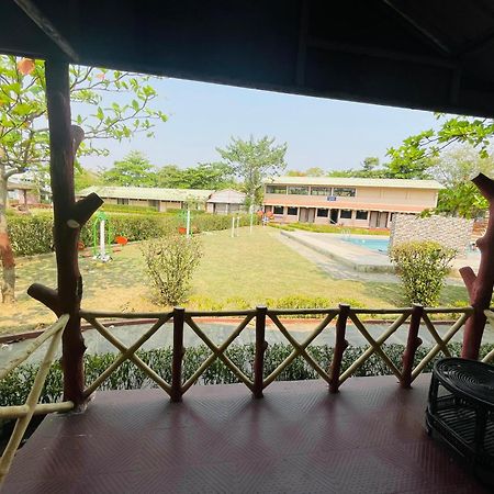 Lighthouse Waterpark And Resort Mansar ภายนอก รูปภาพ